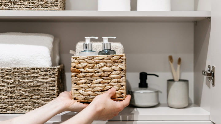 How to Masterfully Decorate Bathroom Shelves Like a Pro