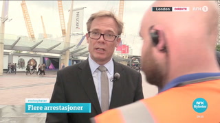 Video: NRKs London-korrespondent snakket på direkten om sikkerhet. Ble avbrutt av sikkerhetsvakter