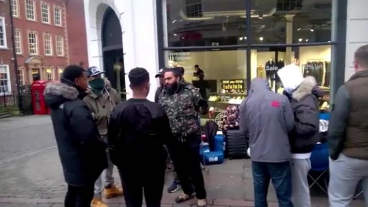 Kanye West fans camp outside shop FOUR DAYS before Yeezy Boost go on sale - Mirror Online