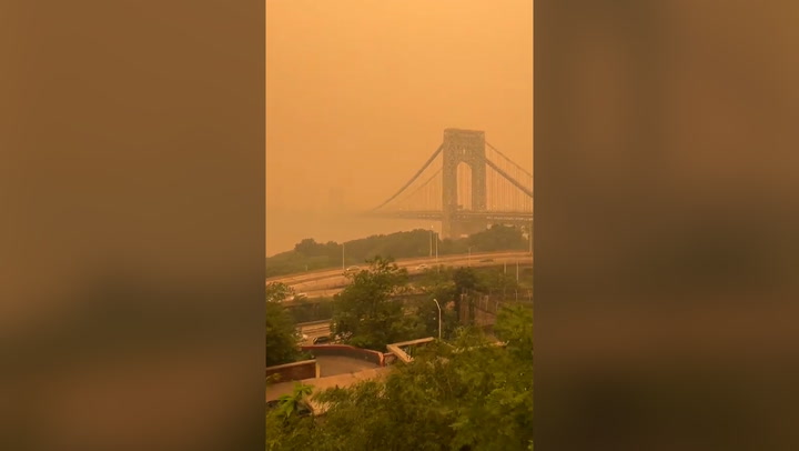 George Washington Bridge disappears under smoke from Canadian Wildfires