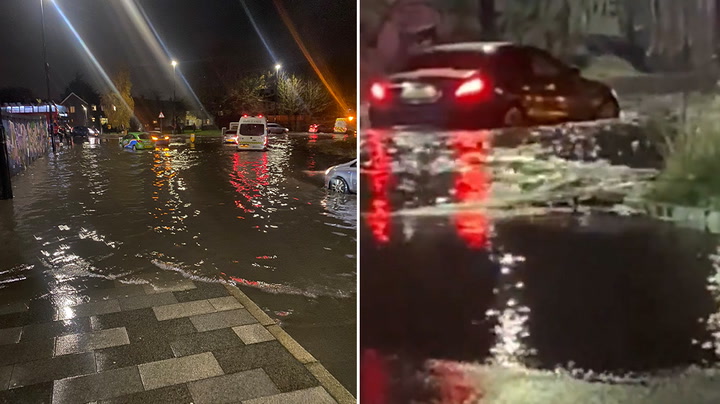 Severe flooding leaves cars stranded on South London roundabout