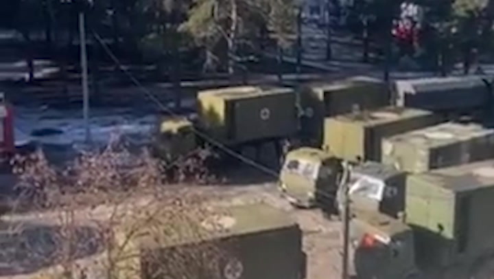 Ukraine crisis: Russian military appear to set up base outside hospital  less than five miles from border | News | Independent TV