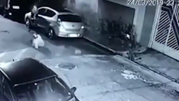 Terrified woman shoots robber dead after he tries to attack her in dark ...