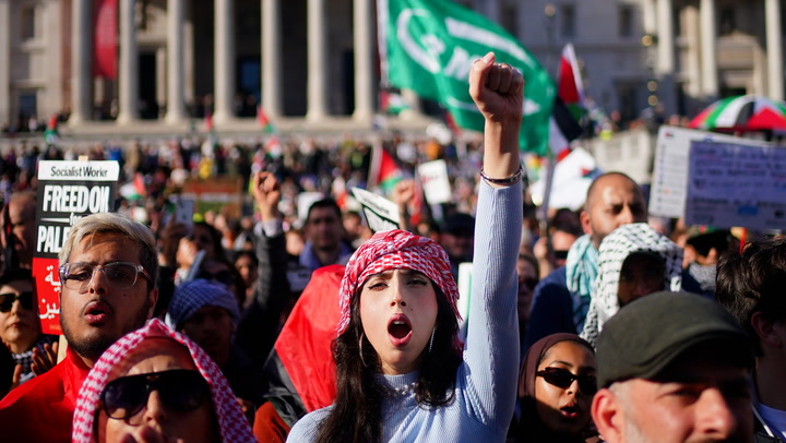 Thousands of Pro-Palestine protesters march in central London