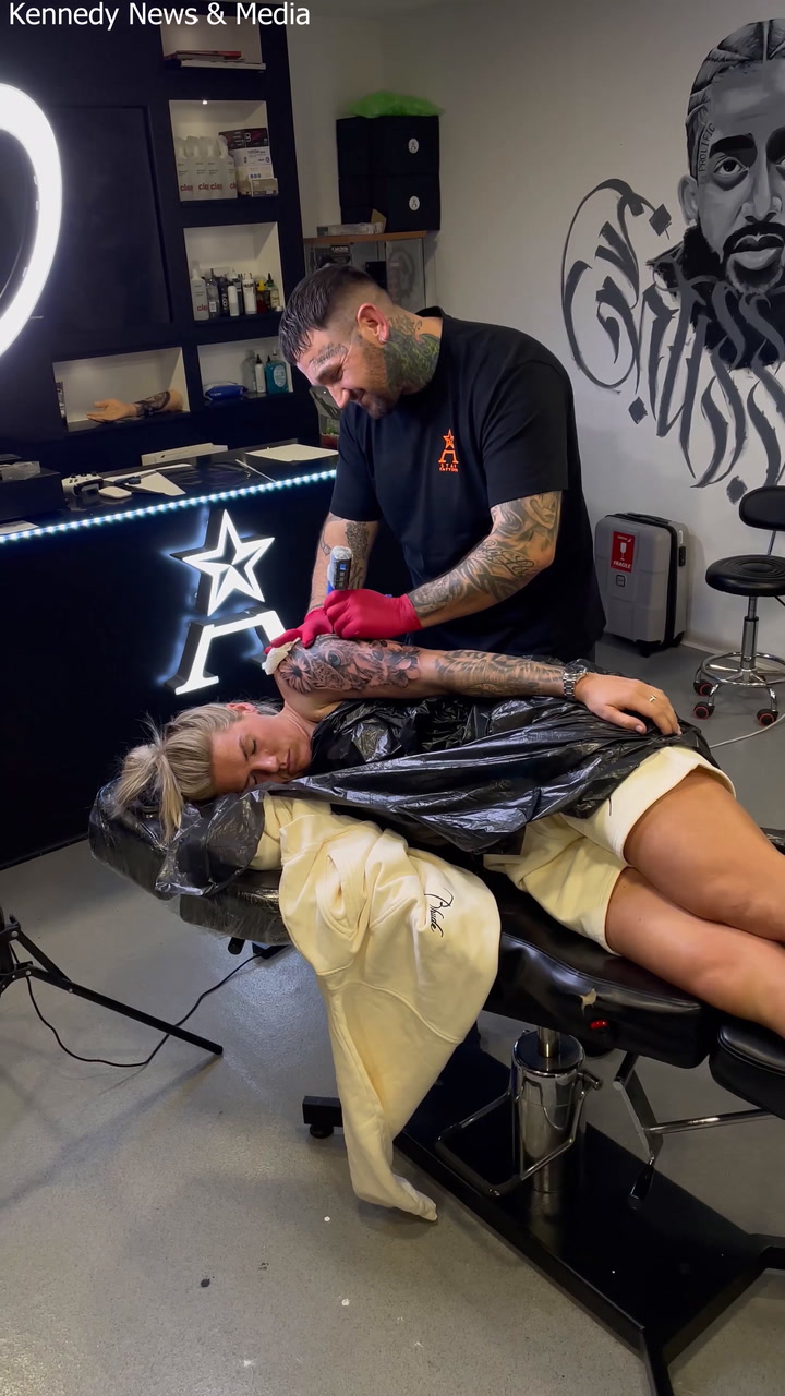 Chelsea star sleeps through five-hour tattoo leaving artist talking to himself - Somerset Live