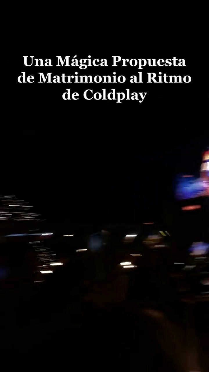 Una usuaria de Tiktok se comprometió durante el recital de Coldplay
