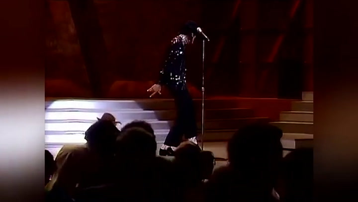 Michael Jackson, 'Billie Jean' y su primer moonwalk - Fuente: Youtube