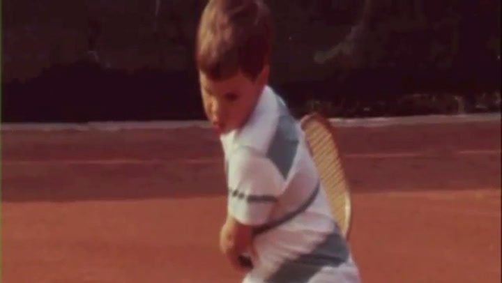 Roger Federer desde pequeño involucrado en el tenis