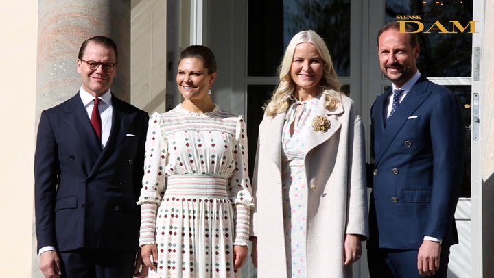 WOW! Mette-Marit och Haakon hemma hos Victoria & Daniel på Haga slott – se filmen