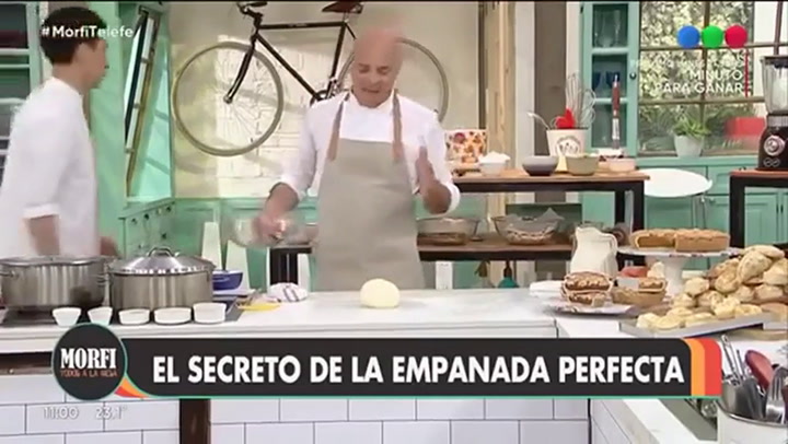 Un bicho salió de una empanada en MORFI el programa de cocina en vivo - Fuente: Telefé