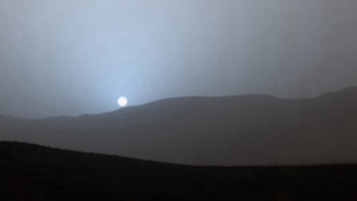 Mars experiences unique blue sunsets in mirror version of Earth