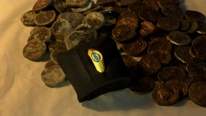 Israeli archeologists find octagonal ‘Good Shepherd’ gold ring in Roman-era ship wreck