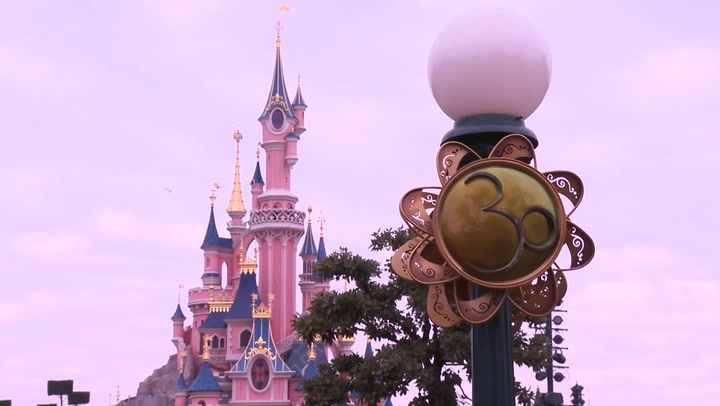 Join the celebrations with Disney’s 30th Anniversary!
