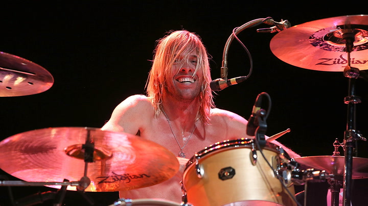 Foo Fighters: Fans enthuse over band as they arrive for Taylor Hawkins tribute concert