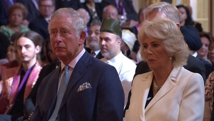 El príncipe Carlos llevará a Meghan Markle al altar - Fuente: AFP