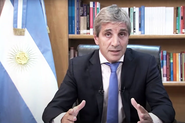 Luis Caputo anunció las primeras medidas económicas del gobierno de Javier Milei