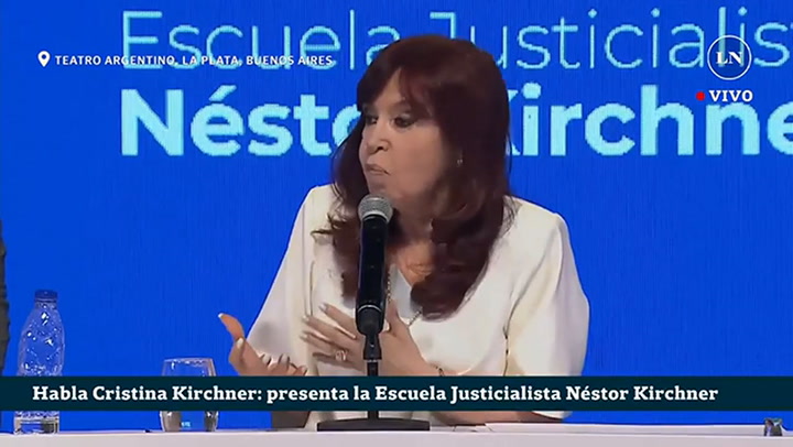 Cristina Kirchner: 'La inflación no para con una dolarización'