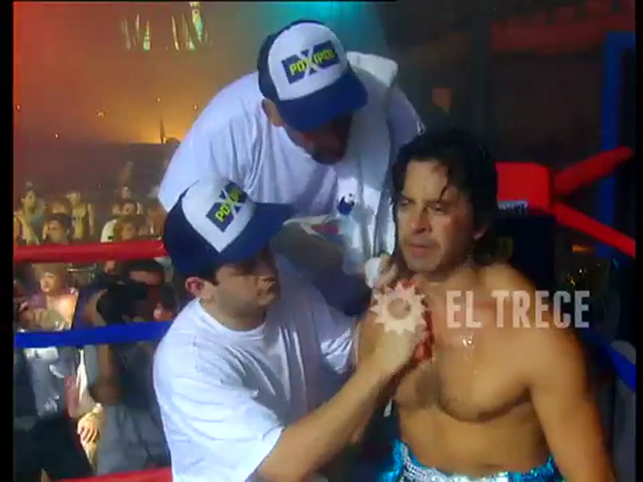 CAMPEONES DE LA VIDA: Osvaldo Laport también seducía desde el ring.
