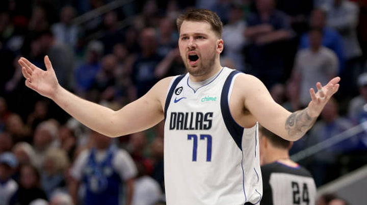 NBA Slaps Luka Dončić With A Fine For Flopping