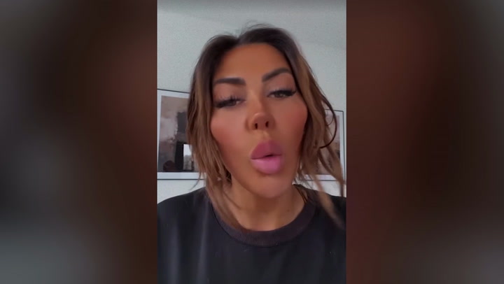 Chloe Ferry left with goosebumps after psychic's face 'changes' into ...