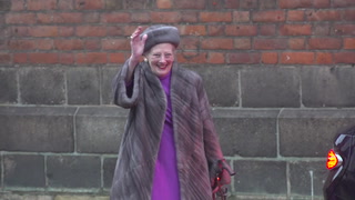 Dronning Margrethe deltager i festgudstjeneste i Aarhus Domkirke