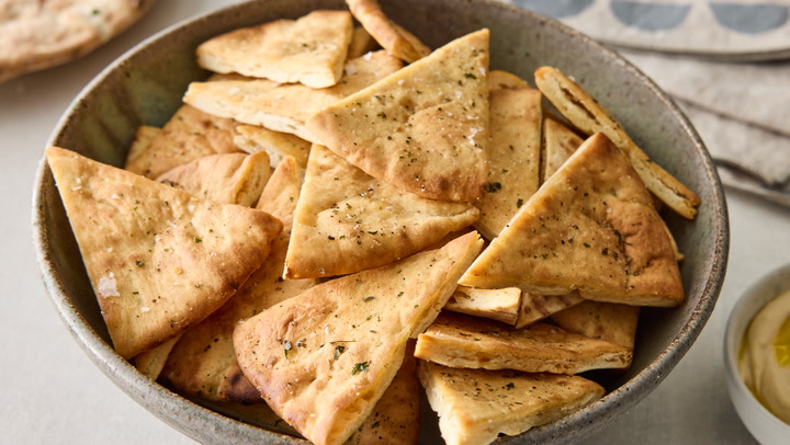 Here's Why You Should Think Twice Before Eating Pita Chips