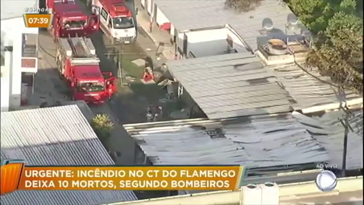 Incendio en Club Flamengo deja 10 muertos - Fuente: Record TV