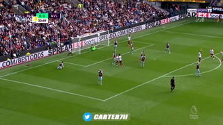 Derechazo sutil de Emiliano Buendía y el 2-0 de Aston Villa