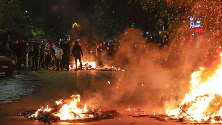 Violent protests break out in Greece after Roma teenager shot by police officer