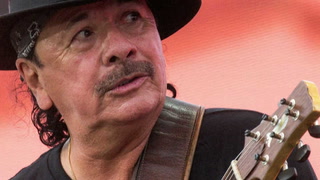 Carlos Santana se desmayó durante un concierto en EE.UU