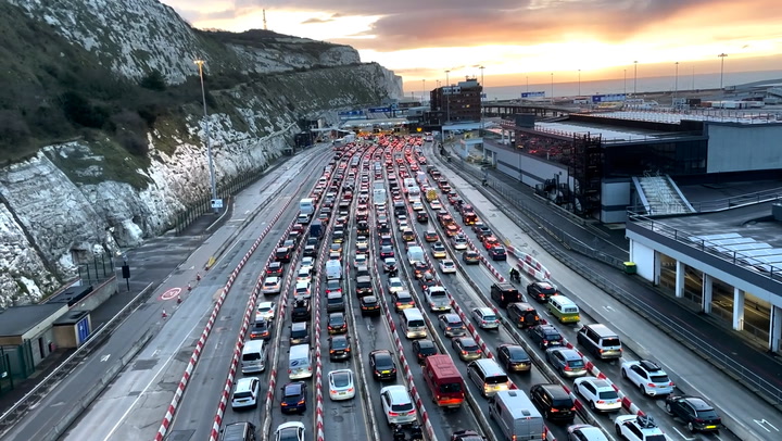 Queues at Dover as Easter getaway underway