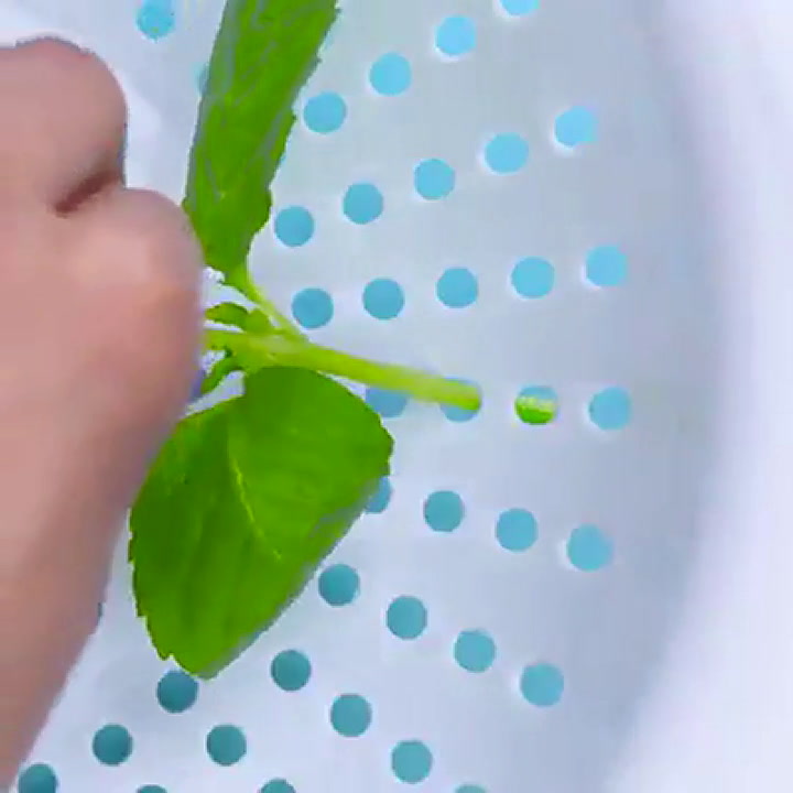 El nuevo video viral sobre cómo pelar alimentos que fascina en Twitter
