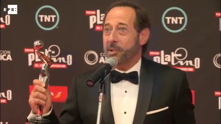 Guillermo Francella, mejor actor Premio Platino por El clan