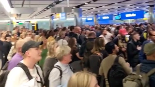 Passengers cheer at Heathrow as Border Force reopens after outage
