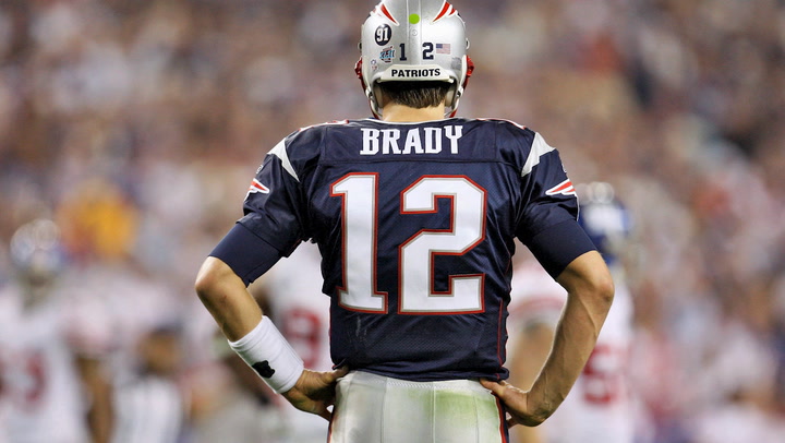 Tom Brady dice que regresará al campo  de la NFL
