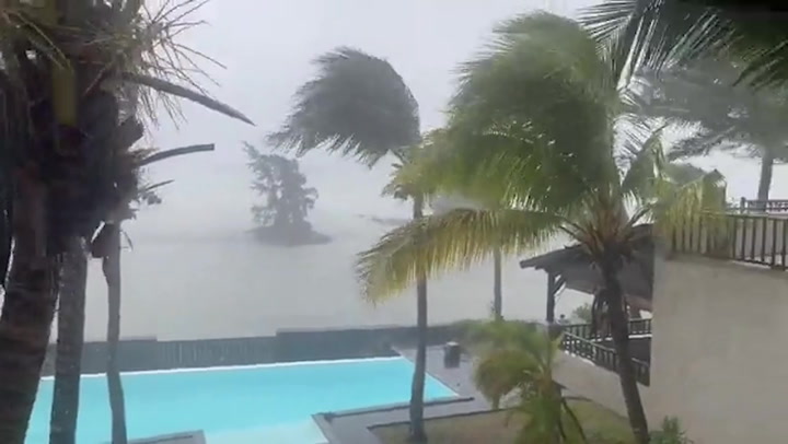 Powerful gusts hit Mauritius as Cyclone Freddy lands