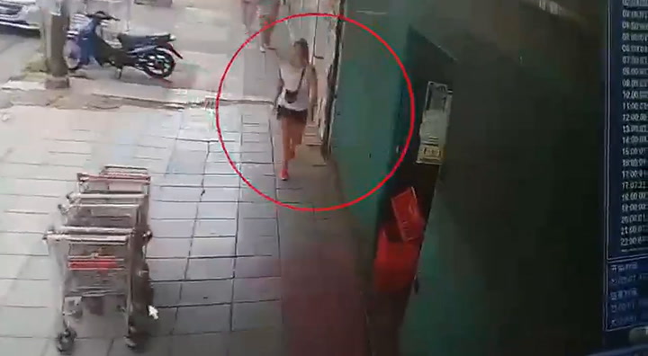 El video de Solange realizando una compra de supermercado, en Tres de Febrero