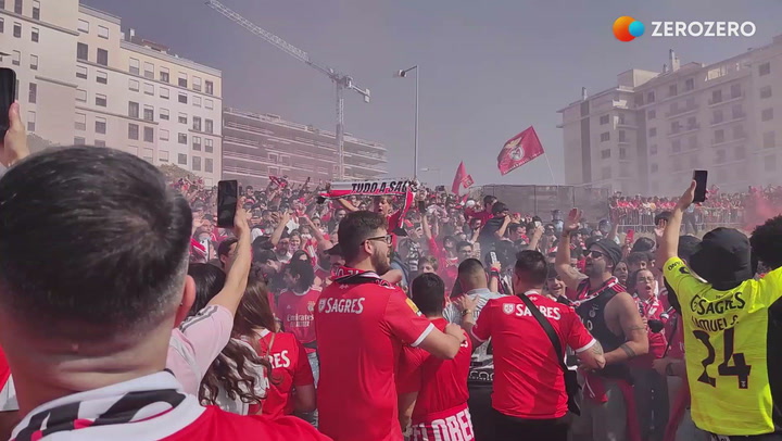 the images of the Benfica party that weren’t shown on TV :: Videos :: zerozero.pt