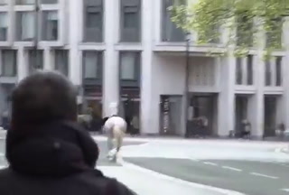 Caballos escapan y causan desastre en centro de Londres