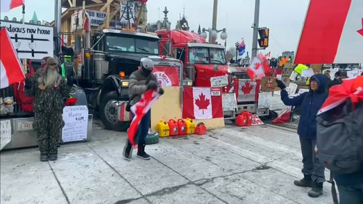 Disuelven ‘convoy de la libertad’ en Canadá