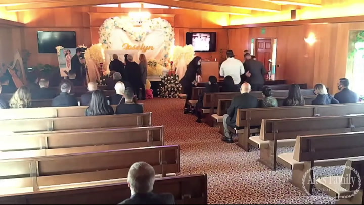 El funeral de la modelo influencer fue transmitido en vivo y contó con una misa y la presencia de fa