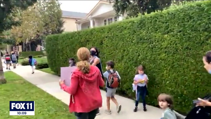 Anti-vaxxers confront parents walking kids to school in Beverly Hills