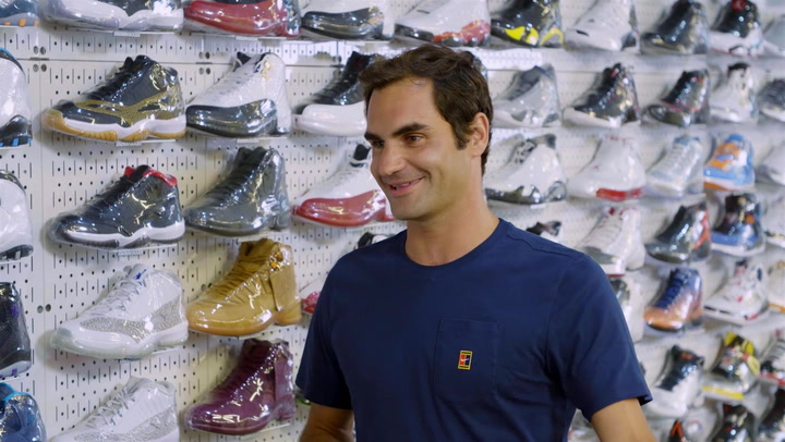 Roger Federer: Sneaker Shopping