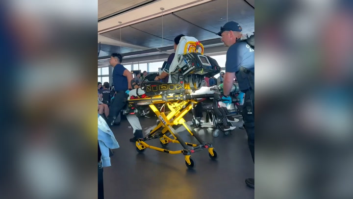 Passengers stretchered off Delta flight after getting ‘sick from heat’