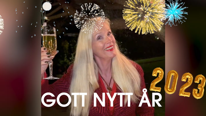 Gott nytt år önskar Gunilla Persson från Hollywood