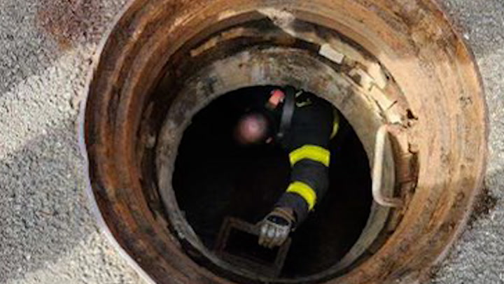 Boys scream for help on harrowing 911 call after getting stuck in sewers