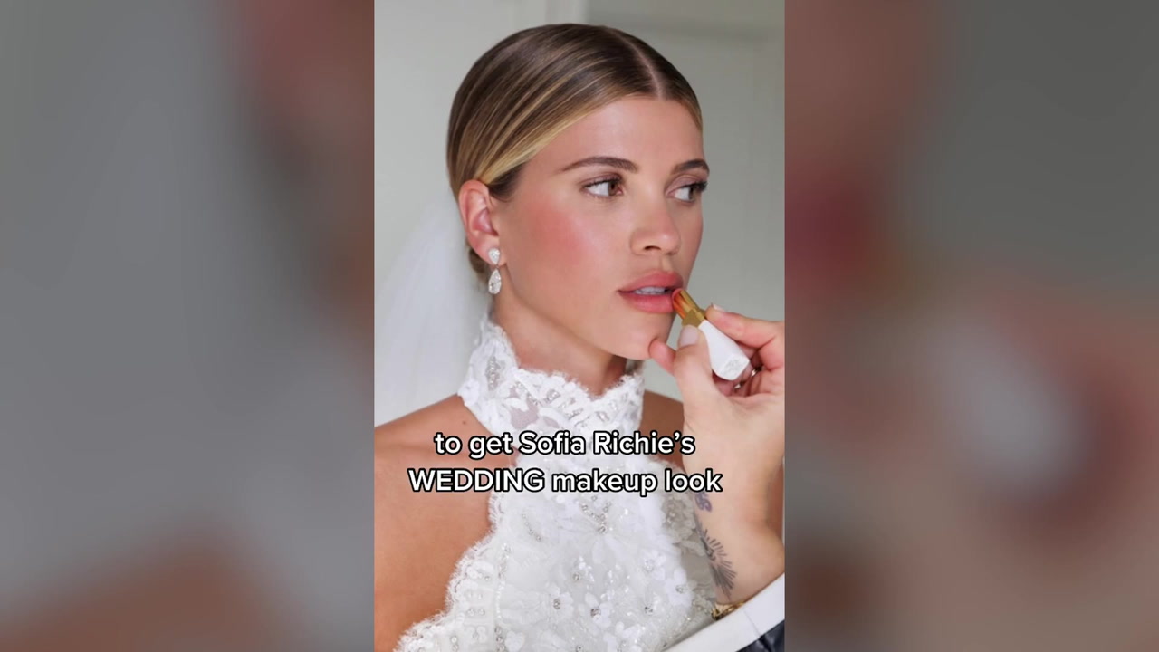 Bride's friend calls out 'sad and disrespectful' wedding guests