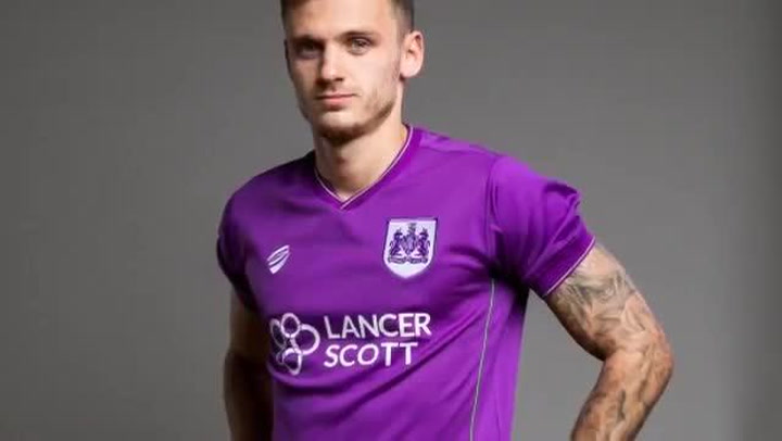 New away kit for 2018/19 revealed - Bristol City FC