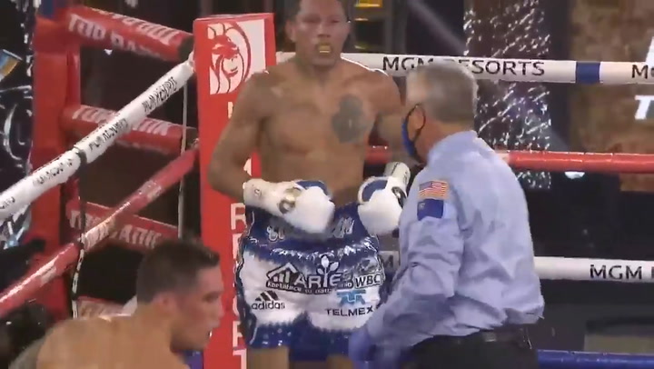 El impacto del KO de Valdez a Berchelt - Fuente: Top Rank Boxing