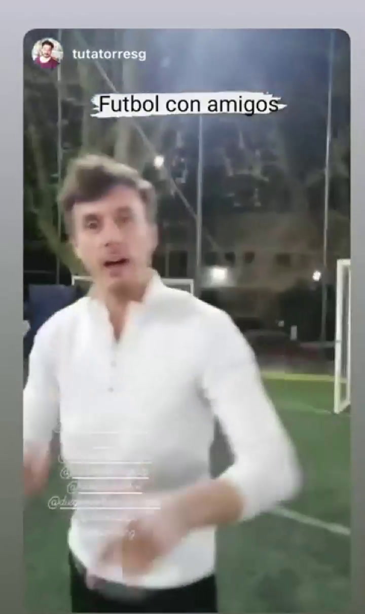 El video de Benjamín Vicuña y Roberto García Moritán compartiendo una noche de fútbol con amigos